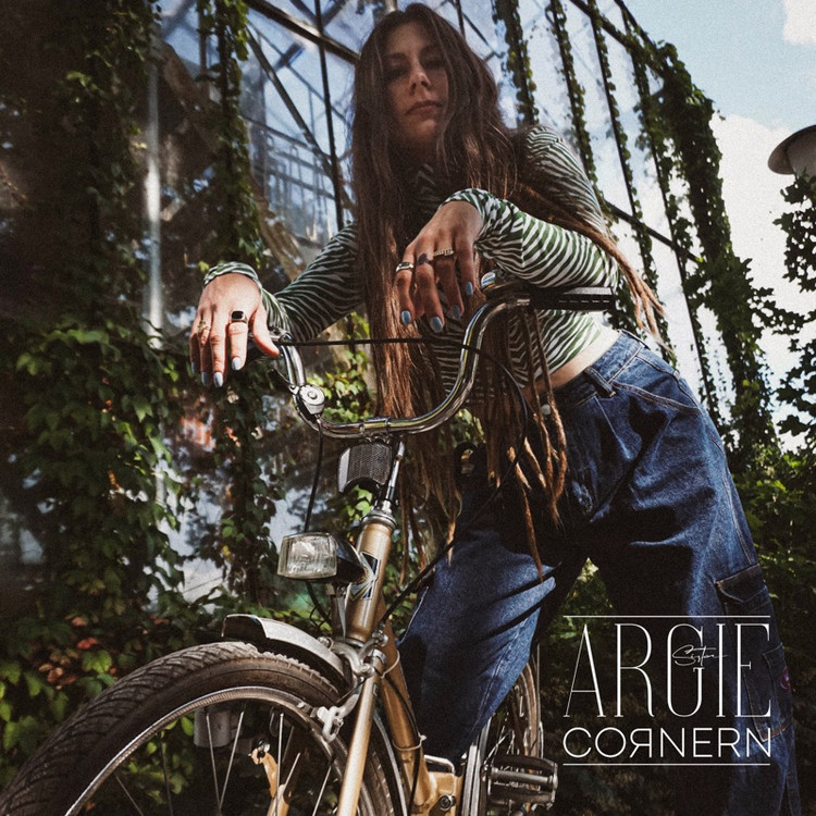 Sista Argie - Cornern