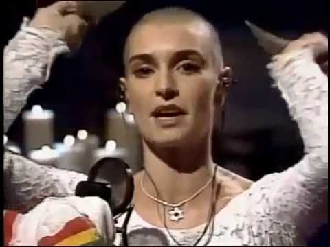 Sinéad O'Connor - War @ Saturday Night Live [10/3/1992]