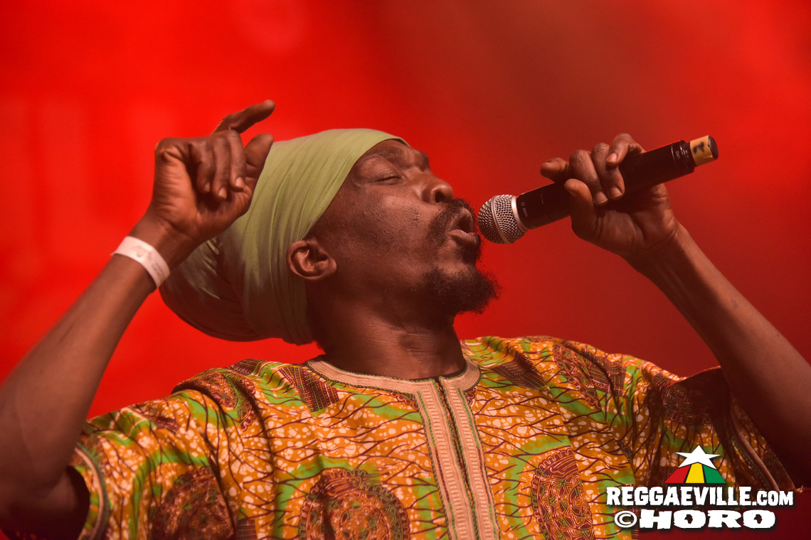 Dub FX feat. Mr. Woodnote, Anthony B & House of Riddim