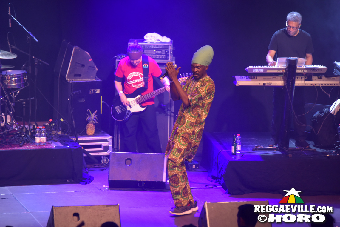 Dub FX feat. Mr. Woodnote, Anthony B & House of Riddim